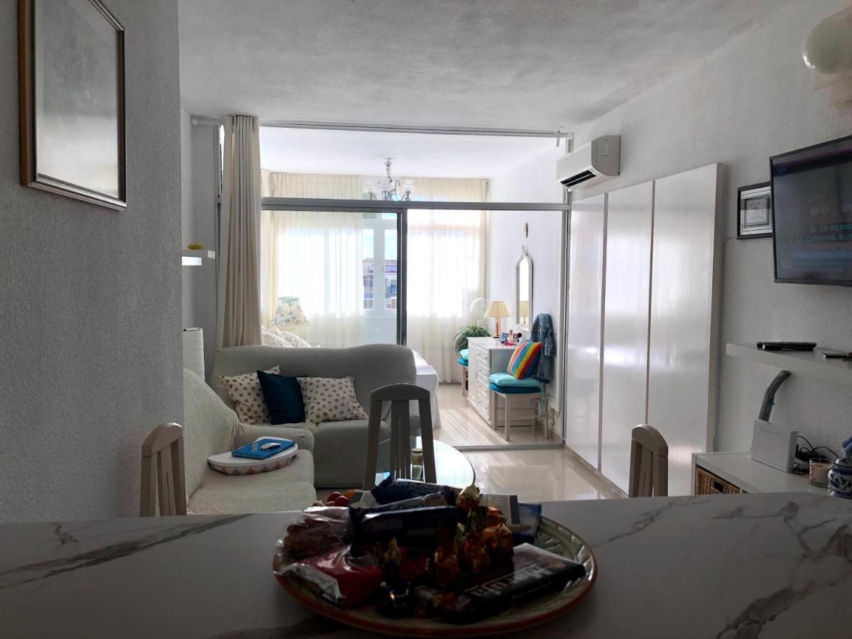 Home Away In The Heart Of Town Torremolinos Bagian luar foto