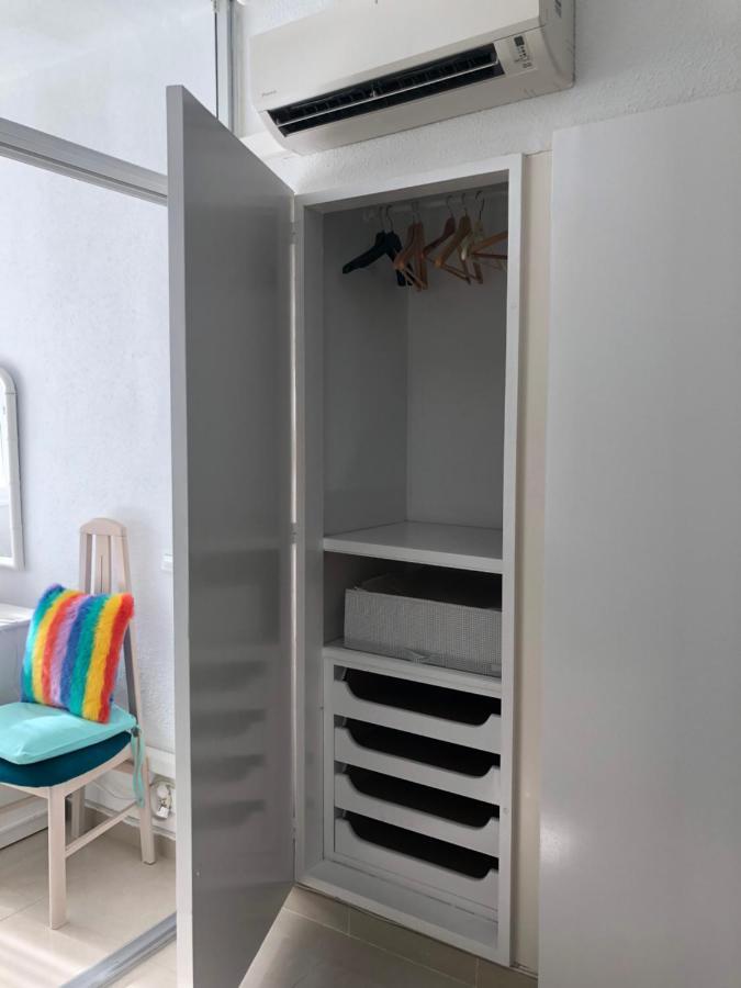 Home Away In The Heart Of Town Torremolinos Bagian luar foto