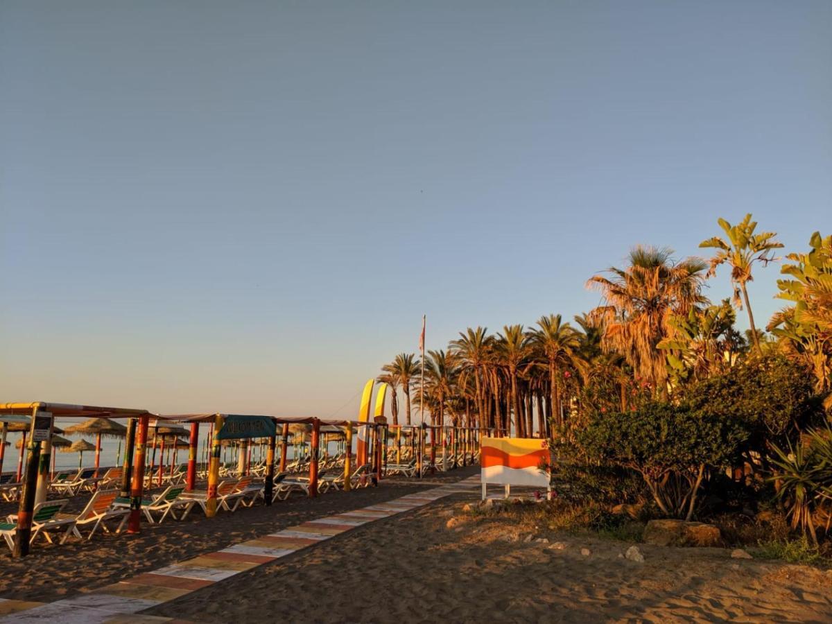 Home Away In The Heart Of Town Torremolinos Bagian luar foto