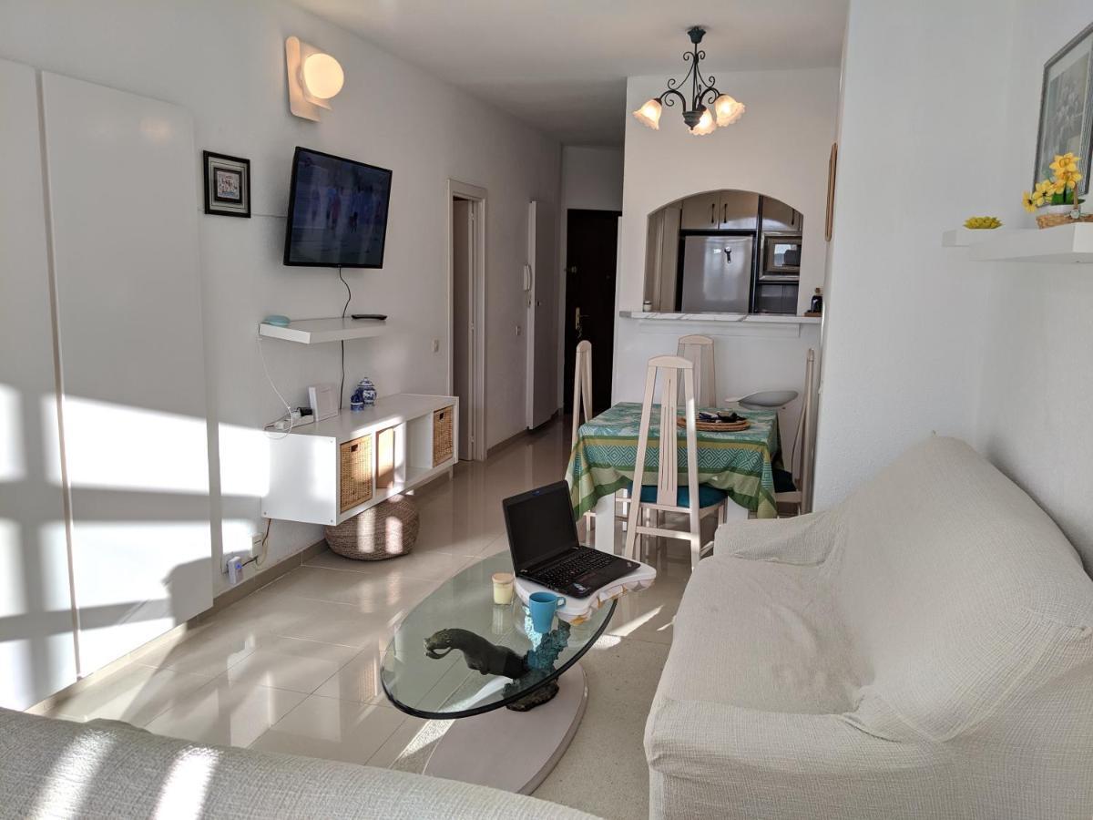 Home Away In The Heart Of Town Torremolinos Bagian luar foto
